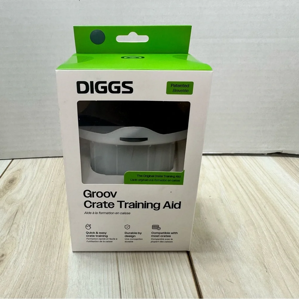NEW Diggs Groov Crate Training Aid - Navy Blue - Puppy Enrichment Lick Toy Dogs - Picture 6 of 6